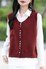 开衫针织马甲背心女秋季外穿2024新款文艺风宽松短款叠层无袖上衣，女装马甲，佳绒包芯纱店