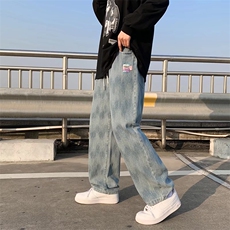 蓝色
