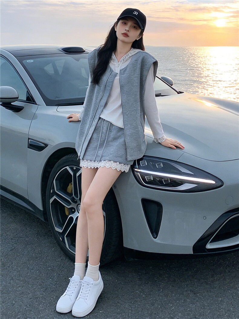 韩版时尚休闲裤裙套装女春款马甲外套连帽T恤蕾丝花边裤裙三件套,女装套装/套裙,江南