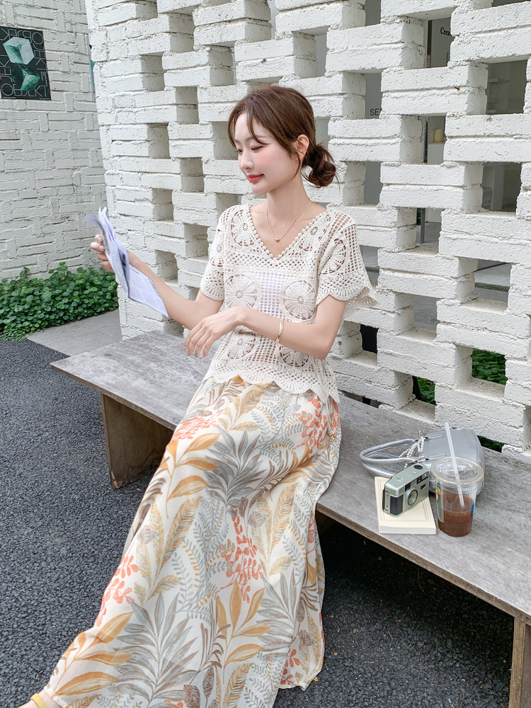 镂空钩花收腰上衣印花半身裙套装女夏季2026新款高级感两件套,女装套装/套裙,霓裳依族