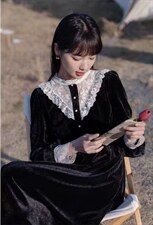 2021秋冬连衣裙金丝绒蕾丝拼接连衣裙，女装连衣裙，妍舞飞扬