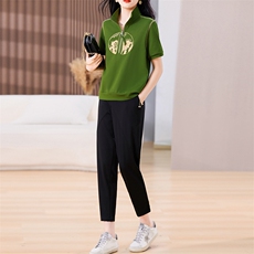 绿色