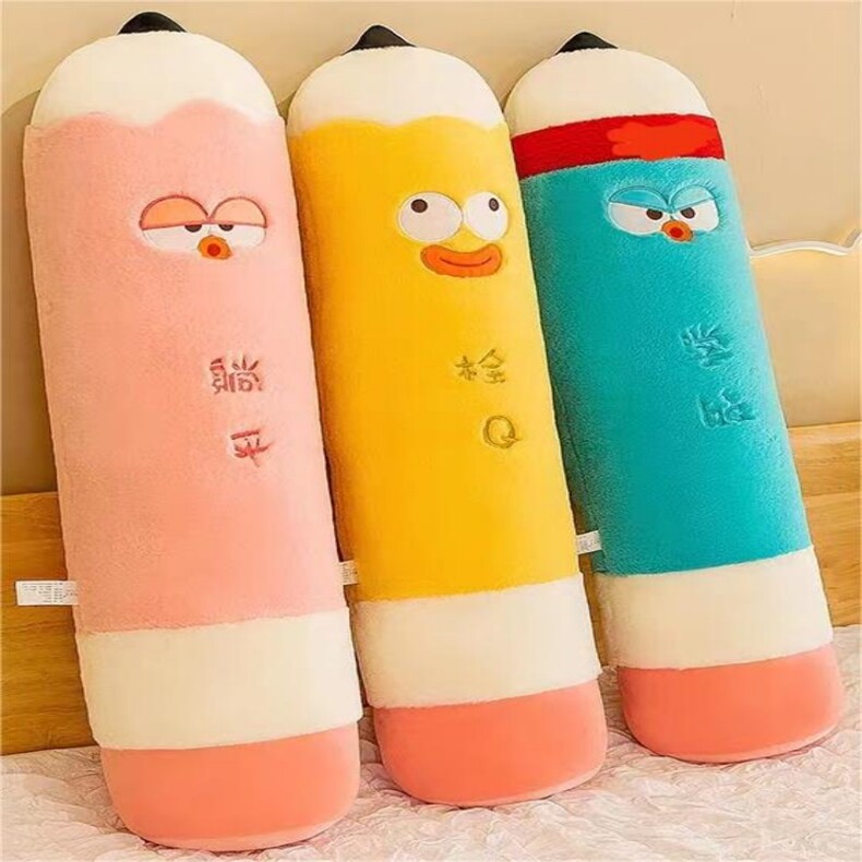 蜡笔玩偶，乐雯毛绒玩具