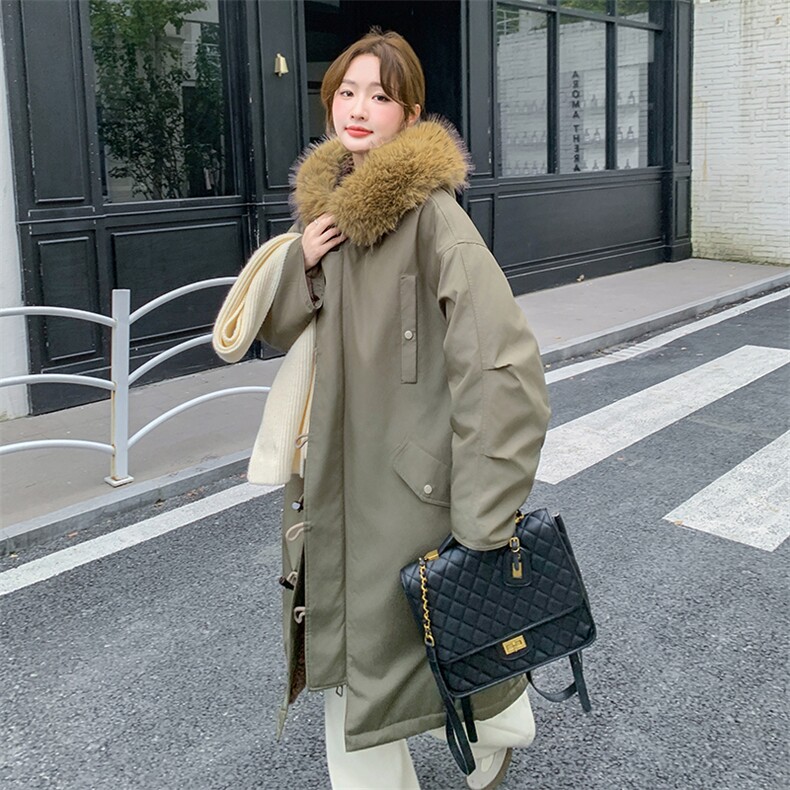军绿色中长款大毛领连帽羽绒棉服女冬季超火好看加厚棉衣棉袄外套,女装短外套,2B183