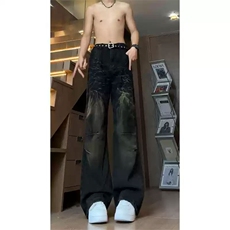 黑色