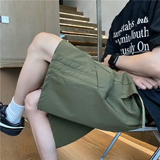 军绿色