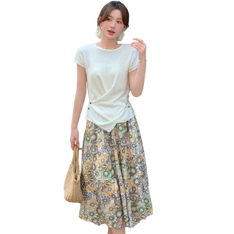 村口伊依82555时尚百搭针织衫+半身裙两件套女25夏新韩版休闲套装,女装套装/套裙,超帛