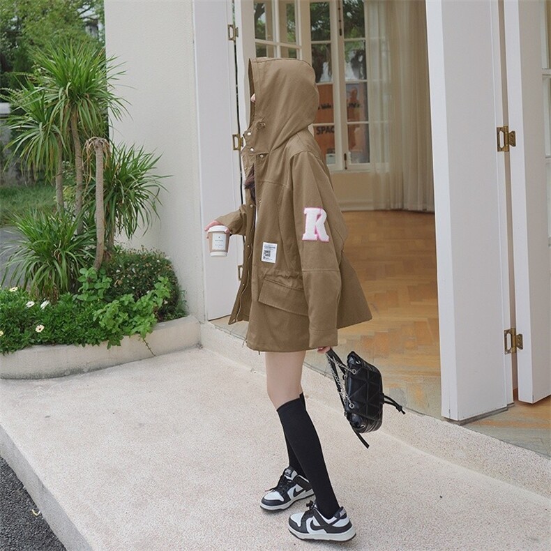 【新品现货】重工刺绣派克服251-606-P165-K228,女装风衣,浙宝189