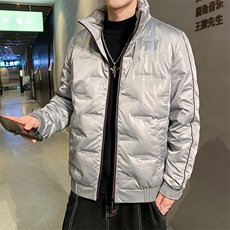 银色