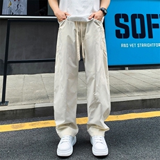 米色