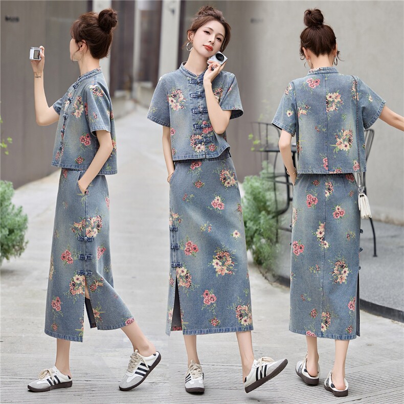 现货主推2026年夏季新款女时尚复古印花轻薄牛仔新中式两件套裙,女装套装/套裙,关键词