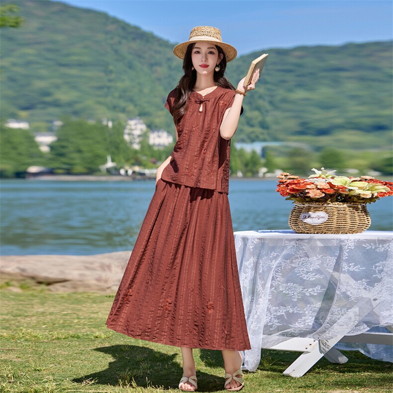 时尚洋气刺绣装女2026夏季新款宽松遮肉显瘦阔腿裤两件套套裙,女装套装/套裙,魅影