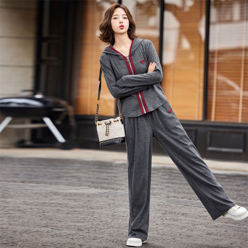 休闲运动套装女2026春装新款韩版洋气开衫宽松连帽显瘦卫衣两件套,女装套装/套裙,微微衣阁