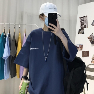 T06常年款男士休闲字母印花T恤衫外套圆领半袖五分袖TEE男女中性图片