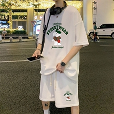 白色
