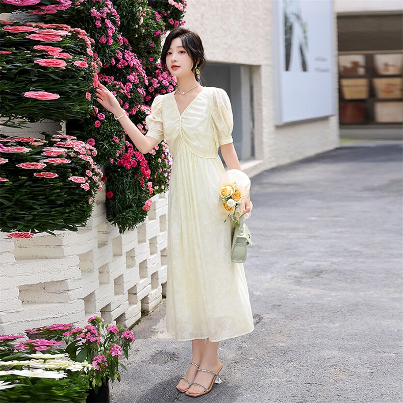 高级感连衣裙2024女装夏新款高端气质洋气女神范高腰显瘦裙子,女装连衣裙,流量+