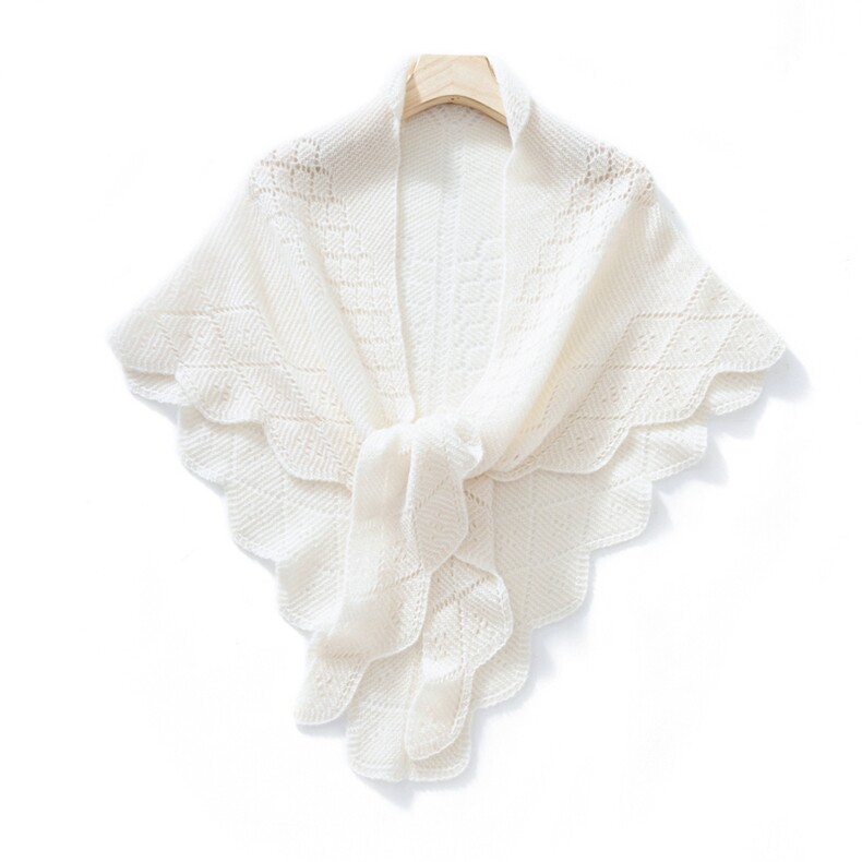 2025年秋季秋冬季时尚百搭通勤简约重工蝴蝶镂空披肩，披肩，西欧羊绒