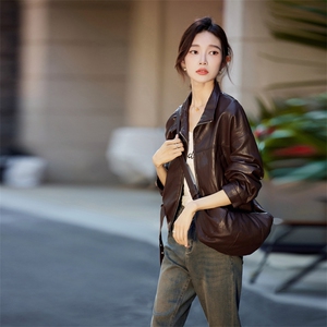黑色美式复古包包款休闲皮衣外套女2025秋季新款巨好看减龄皮夹克图片