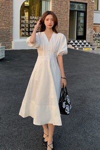 2021夏季新款女装中长款连衣裙简约时尚A字裙V领短袖图片