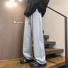 浅灰色