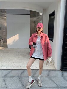 春季亮色衬衫韩版图片