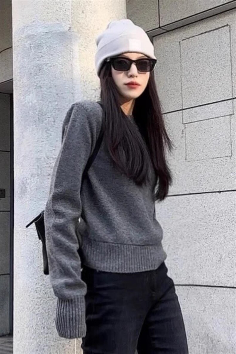 时尚百搭黑色短款圆领女士羊毛衫羊毛显瘦修身毛衣,女装羊毛衫,旭驰羊绒