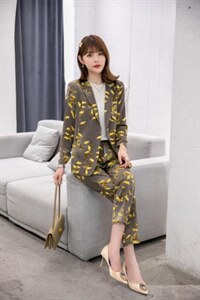 2021秋装套装时尚图片