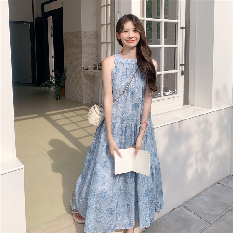 蓝色碎花流苏挂脖连衣裙2025新款女夏巨好看浪漫度假法式无袖裙子,女装连衣裙,2C258