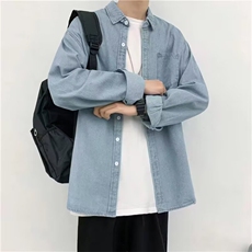 浅蓝色