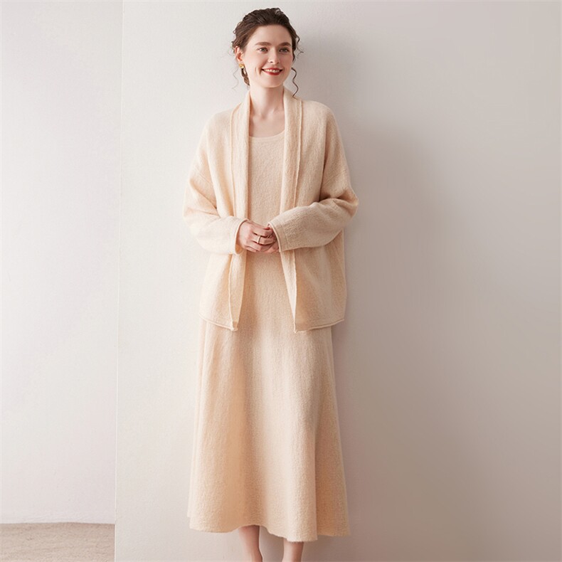 2025秋冬新款舒适百搭简约软糯时尚乱麻三件套，女装羊绒衫，尚达羊绒