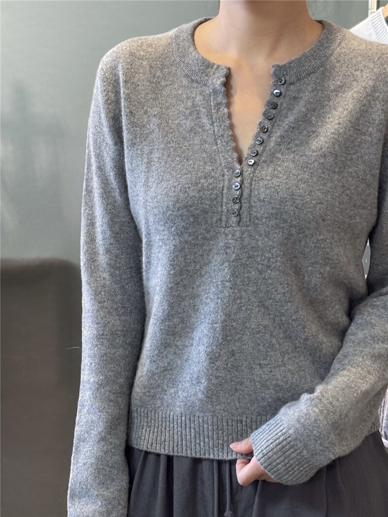 2025年秋季直筒型通勤套头单件长袖圆领，女装羊毛衫，圣旺供货