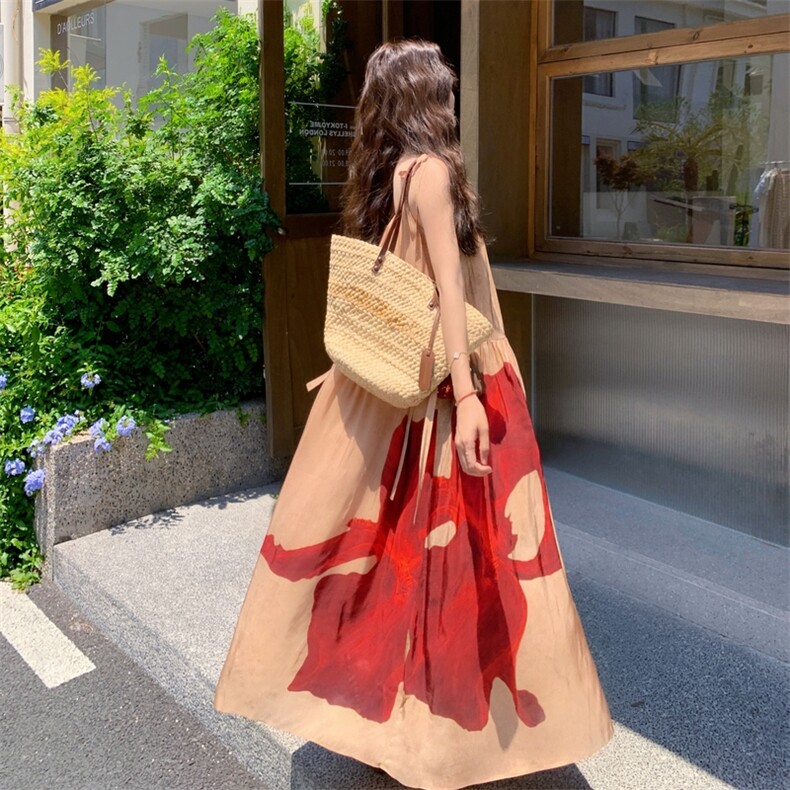 夏季长裙度假风印花高质感穿搭长款小个子连衣裙吊带显瘦气质性感,女装连衣裙,2C372