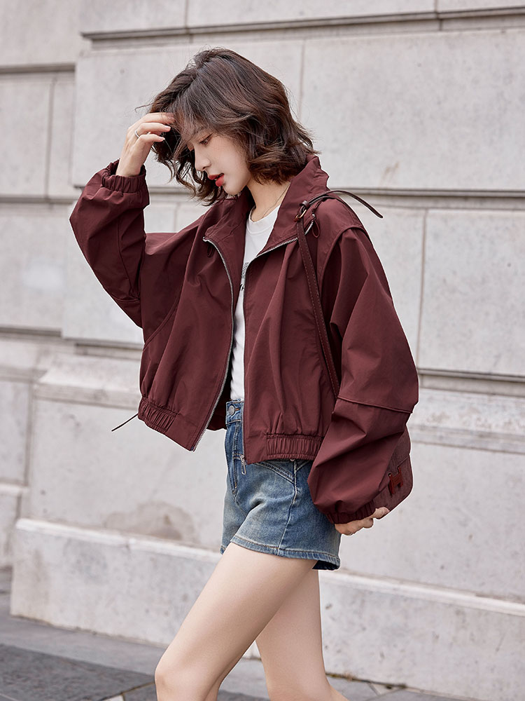 红外套女短款风衣2025新款时尚休闲百搭棒球服派克夹克上衣,女装派克服,依万里