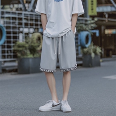 浅灰色