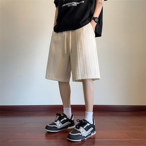 肌理感白色短裤男款夏季男生休闲沙滩裤美式高街运动垂感五分裤图片