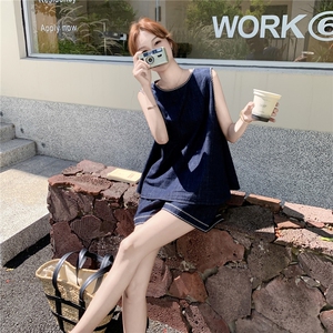 小个子复古松弛感牛仔套装女2025夏季新款简约圆领背心短裤两件套图片