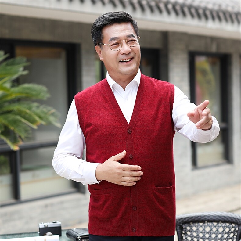 2024秋冬新款中老年男款V领纯色开衫马甲背心,男装羊绒背心,衣恋羊绒