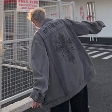 灰色