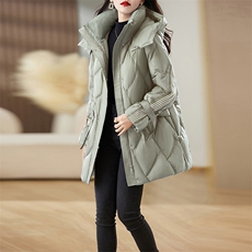 90白鸭绒绒羽绒服女2023年新款冬季中长款设计感拼接外套，女装羽绒服，雅佳俏