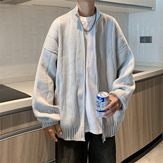 灰色
