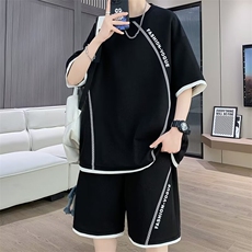 黑色