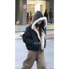 现货高品质美式高街冬季重磅硬挺短款座山雕毛领棉衣男女加厚外套，男装棉衣，电商A486
