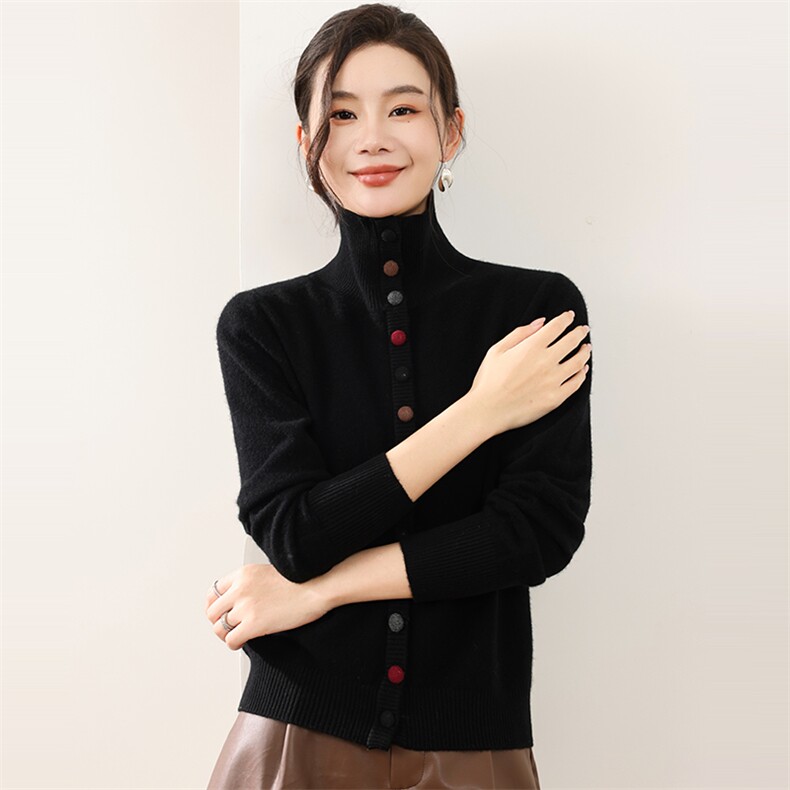 2025年秋季时尚百搭休闲彩扣高领假开衫,女装羊毛衫,佰旭羊绒