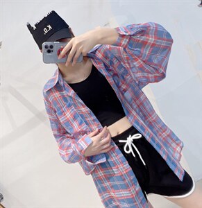 （现货）夏季新款格子压皱防晒衣图片