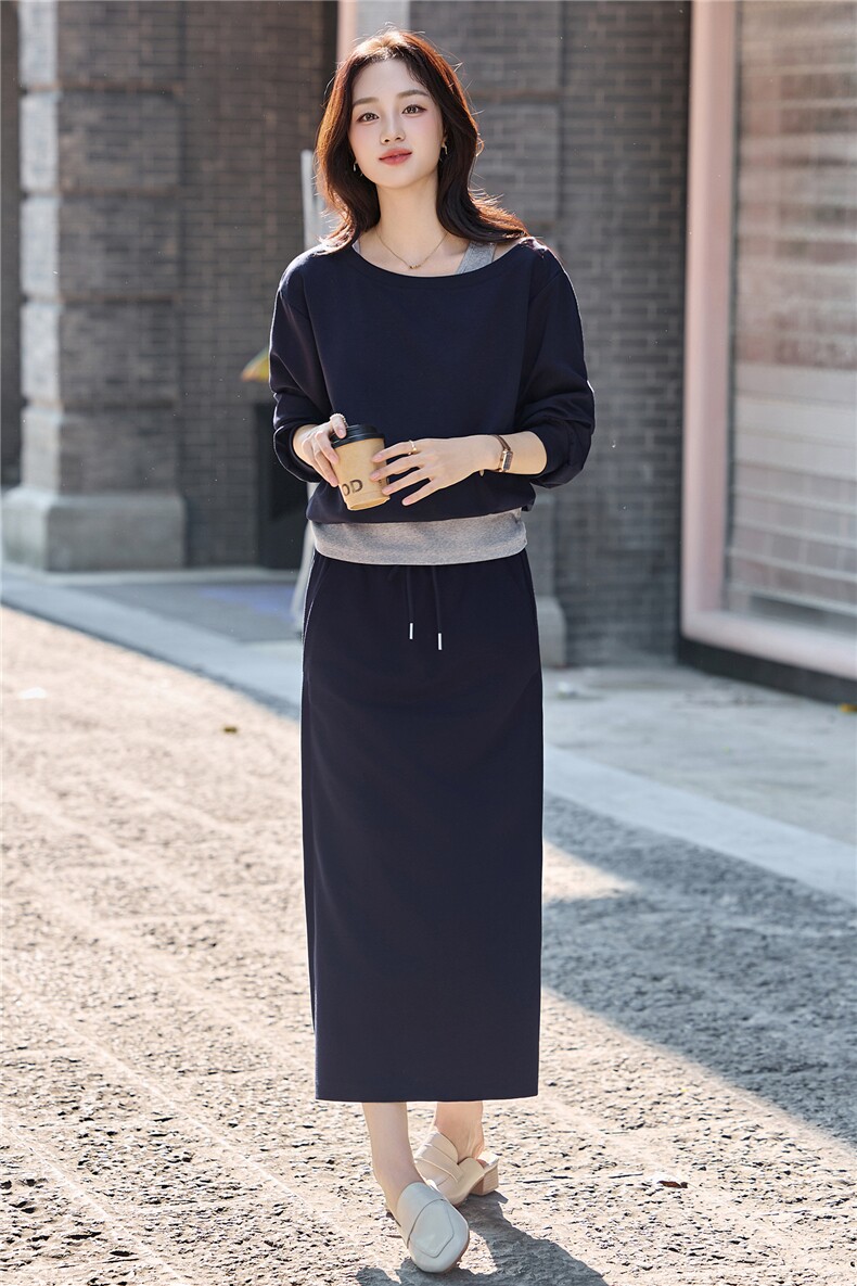 现货新款2026年秋季时尚假两件撞色拼接上衣半身裙两件套,女装套装/套裙,蓝诺裳