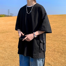 黑色
