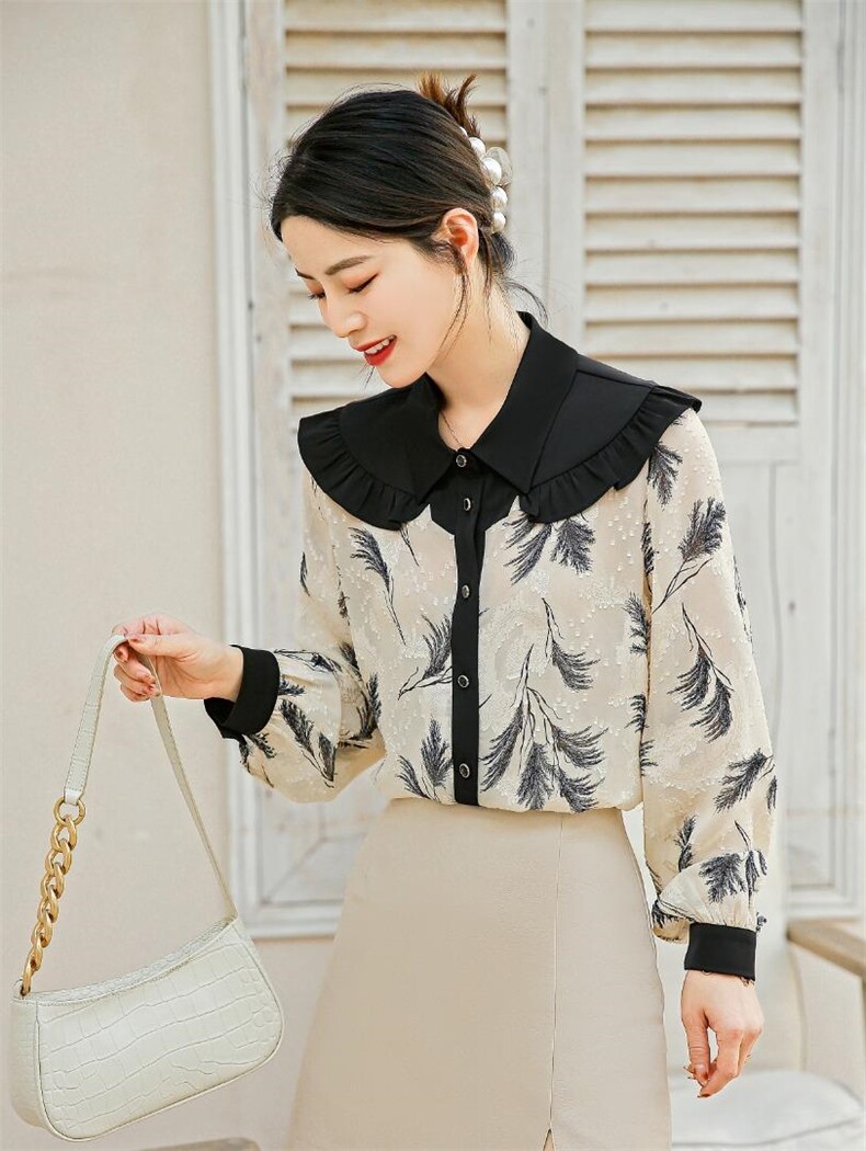 简约，大气，不挑人，其它，里亚尔