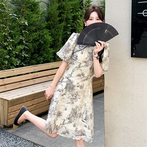现货高级感棋牌夏季时尚衣裙气质显瘦简约大方减龄连衣裙女图片
