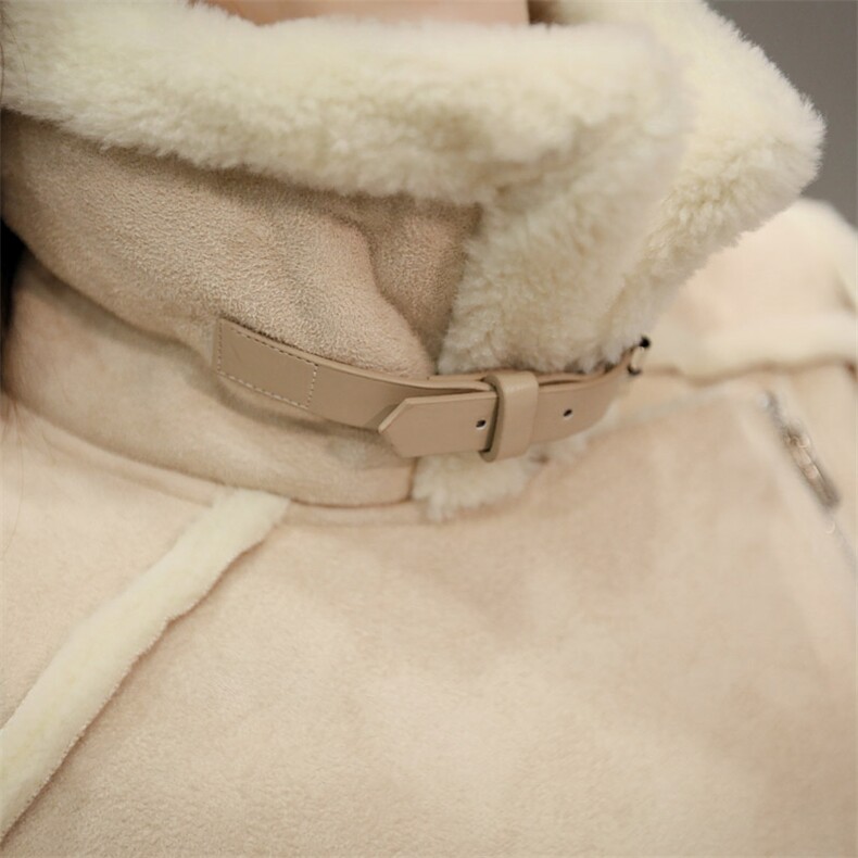 现货皮衣纯色POLO领2021年冬季长袖中长款时尚不掉毛，女装毛呢外套，奕薇雅