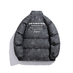 白底立领PU皮复古做旧金属印花字母设计棉衣男MY77732P130控178图片